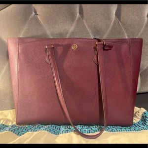 NWT Large Tory Burch Tote